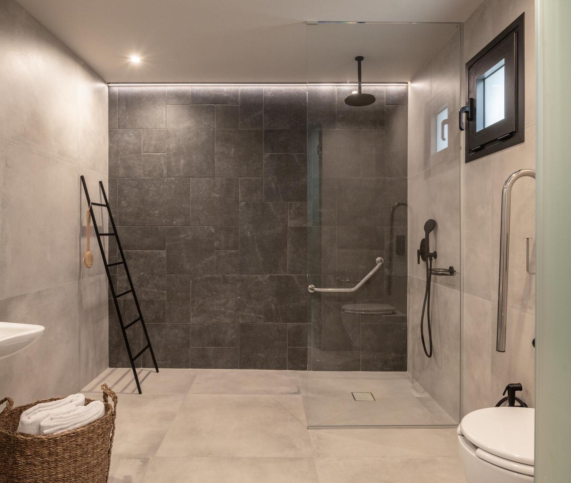 Aku Suites With Private Pools Stalida Room photo